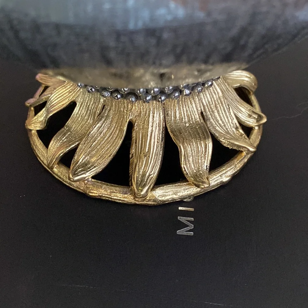 Michael Aram Elegant Sunflower Decorative Bowl - Picture 2 of 5